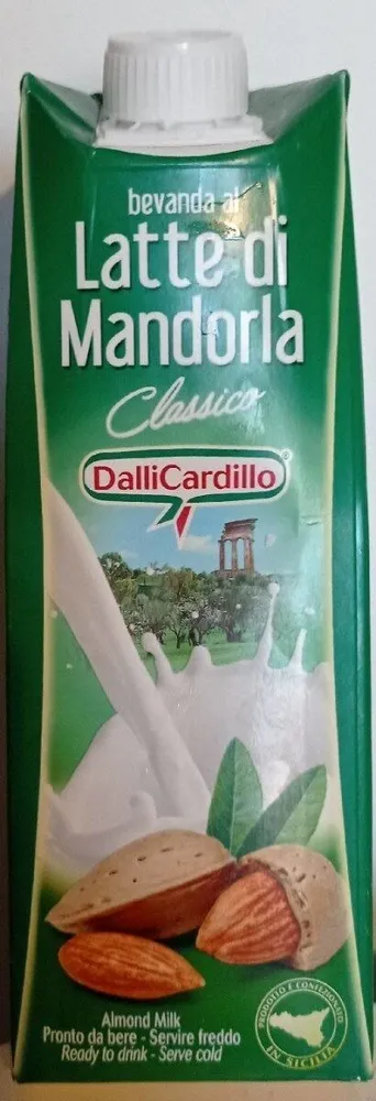 Bevanda al latte di mandorla classico