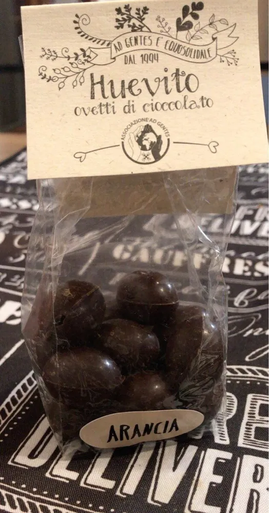 Ovetti di cioccolato all’arancia