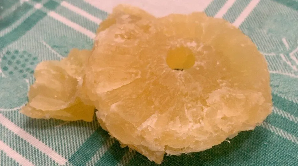 Ananas disidratato a fette