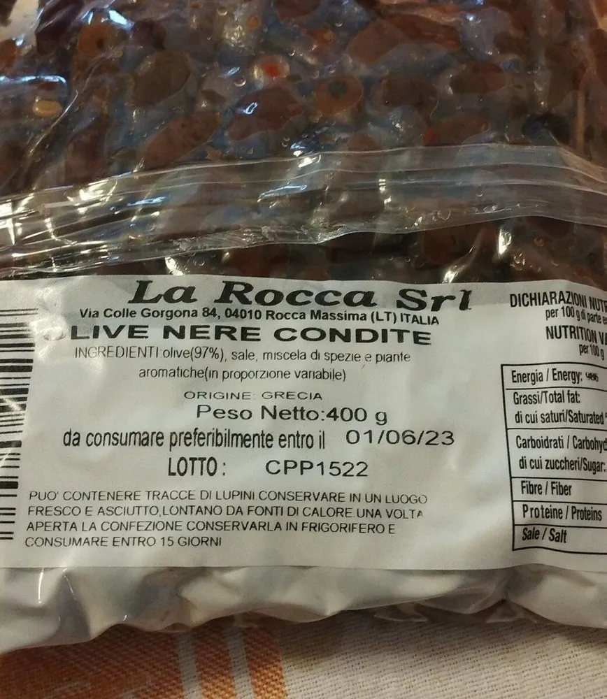 Olive nere condite