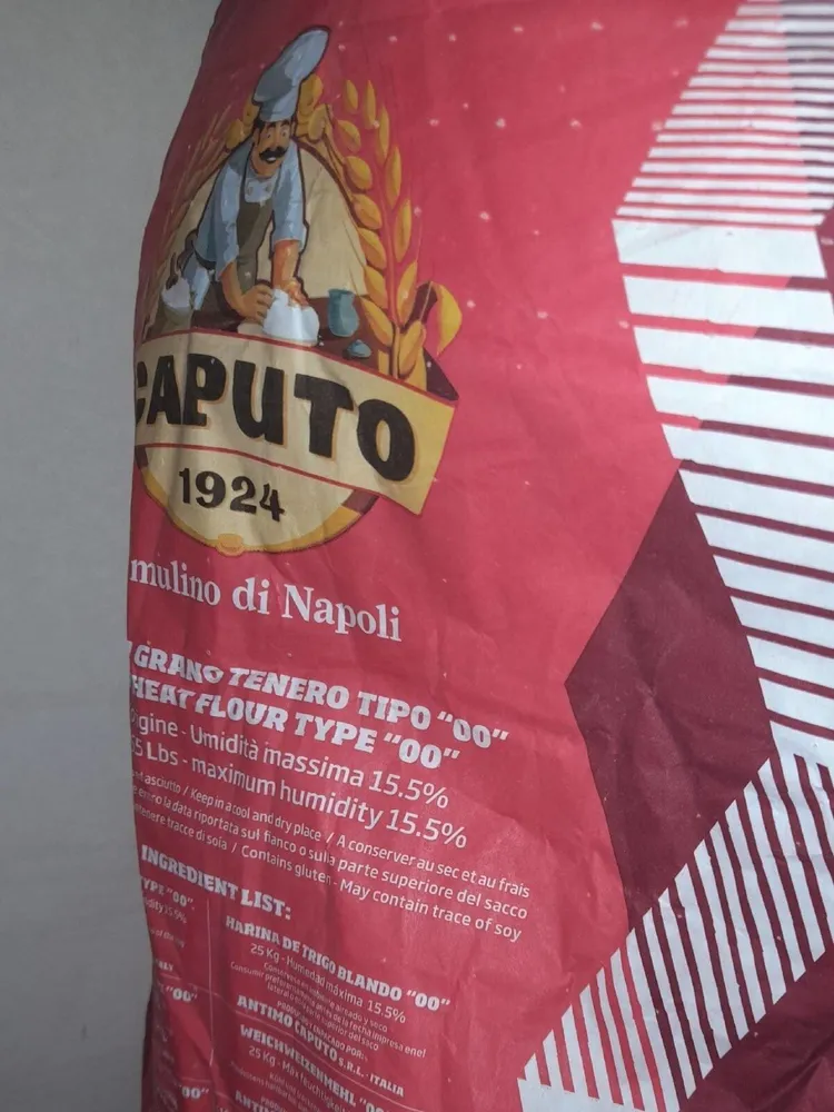 Caputo arina