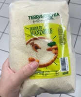 farina di mandorle