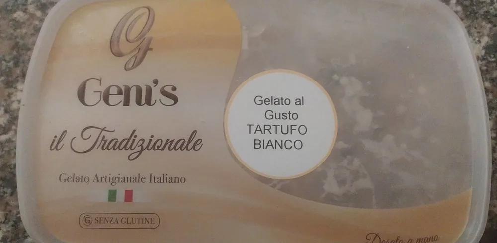 Gelato gusto tartufo