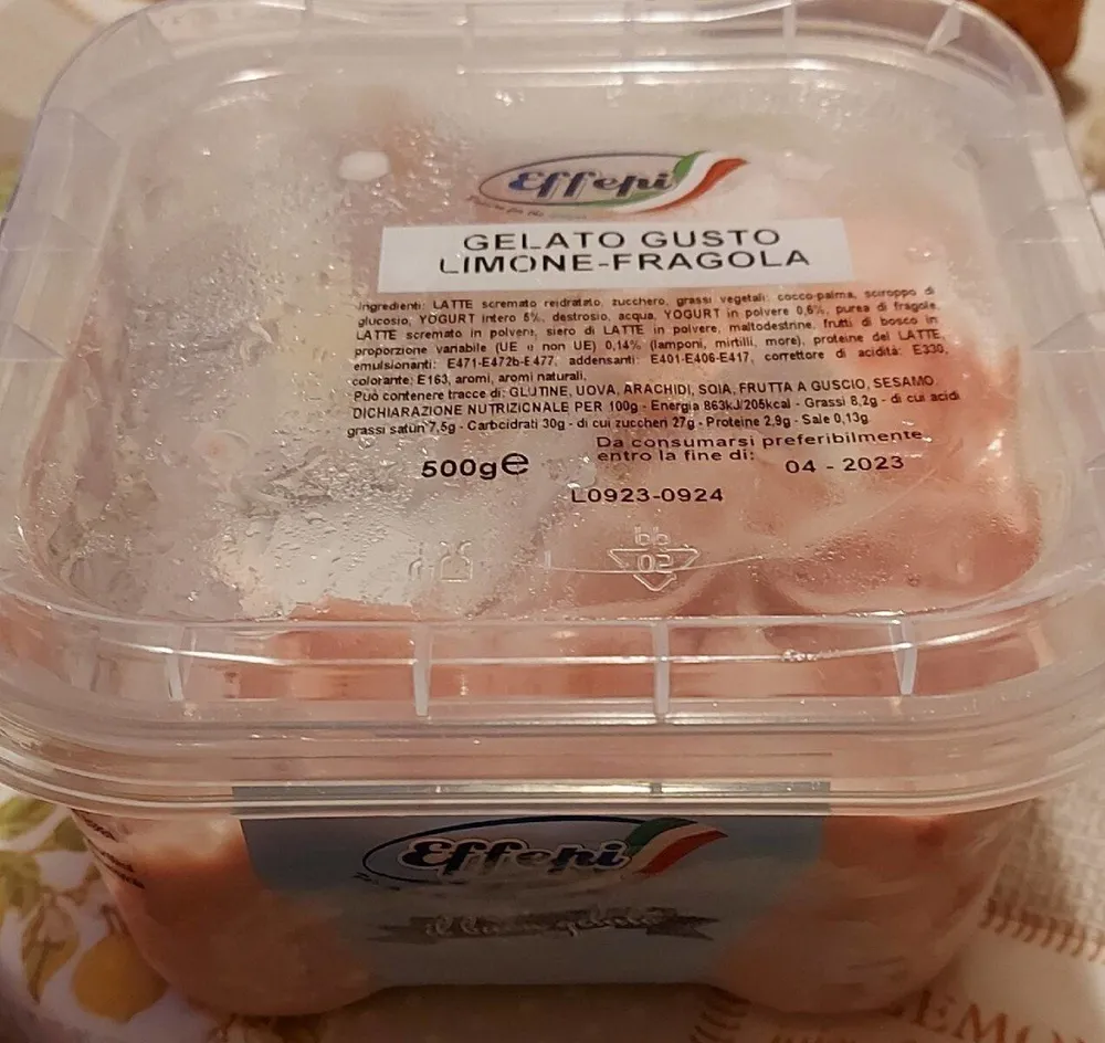 Gelato gusto limone-fragola