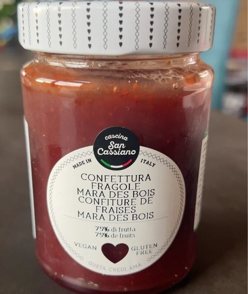 Confirure de fraises des bois