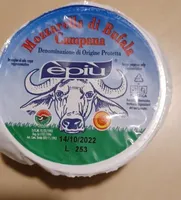 Mozzarella di bufala campana