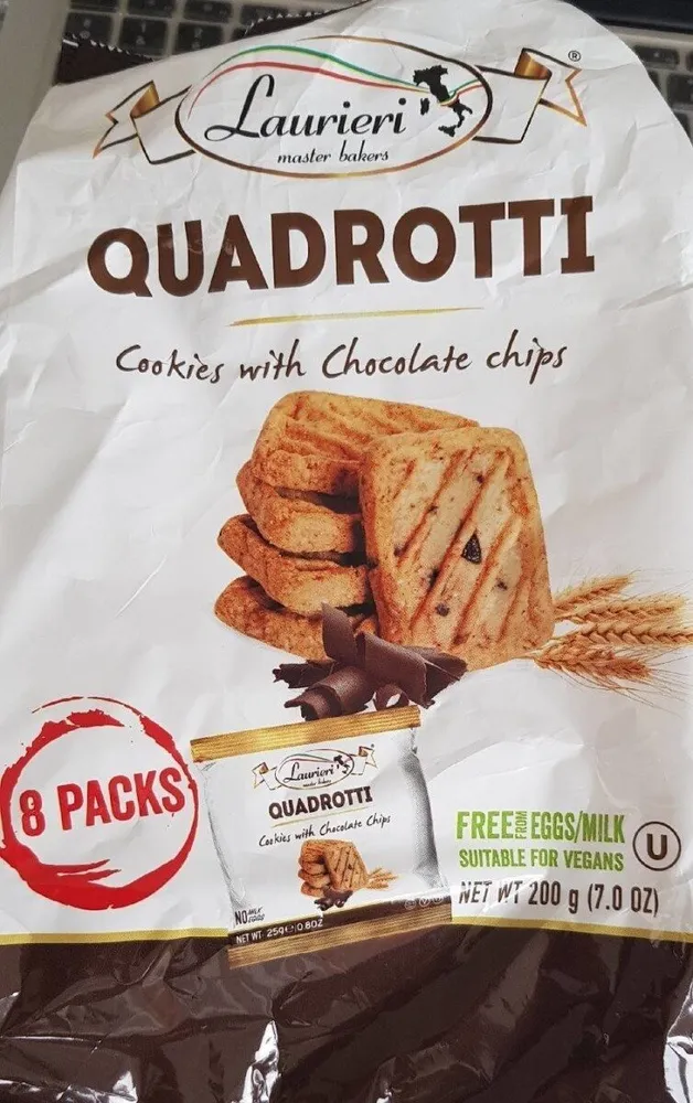 Quadrotti Cookies With Chocolate Chips, Chocolate Chips