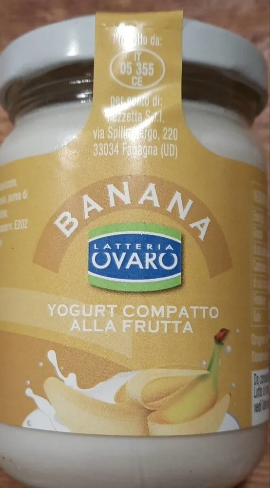 Yogurt compatto alla frutta