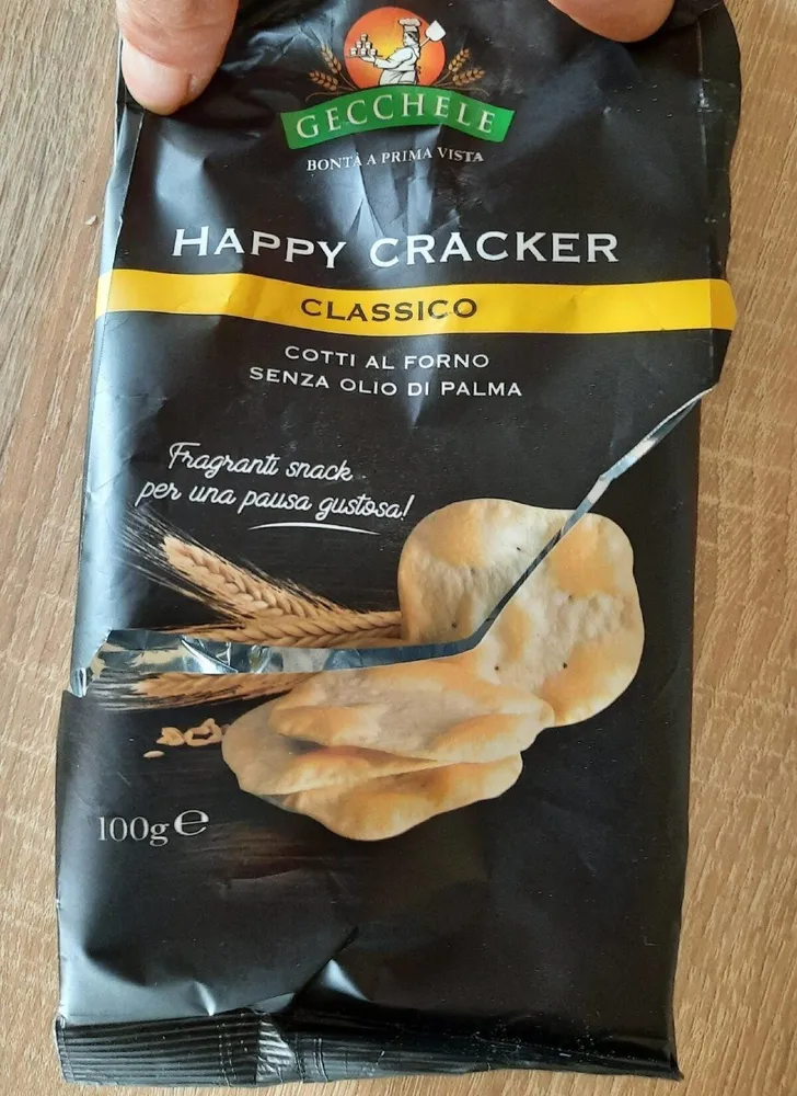 Happy cracker