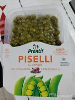 Piselli al vapore con cipolla rossa e prezzemolo