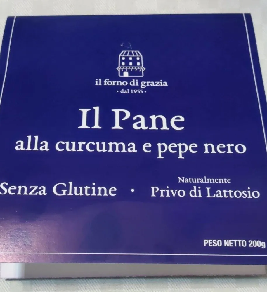 Il pane alla curcuma e pepe nero
