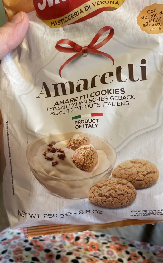 Amaretti Cookies Macarons