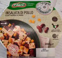Insalata di pollo con fagioli e mais