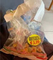 Una tira l’altra