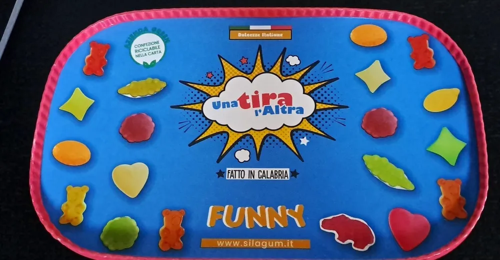 Una tira l'altra