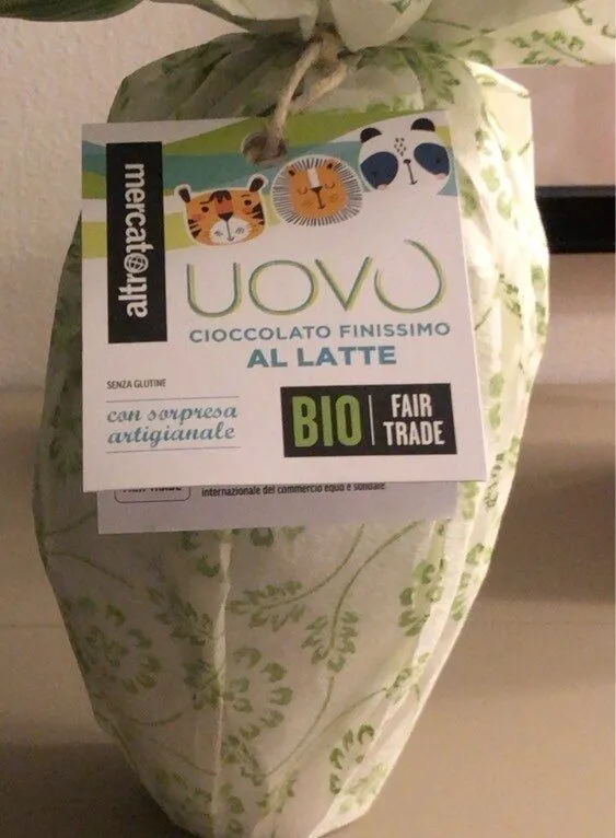 Uova Di Cioccolato Al Latte