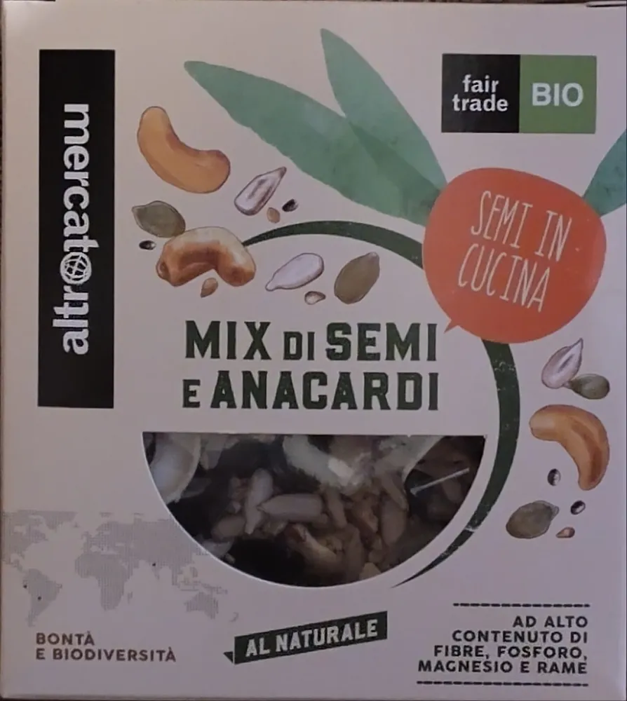 Mix di semi e anacardi