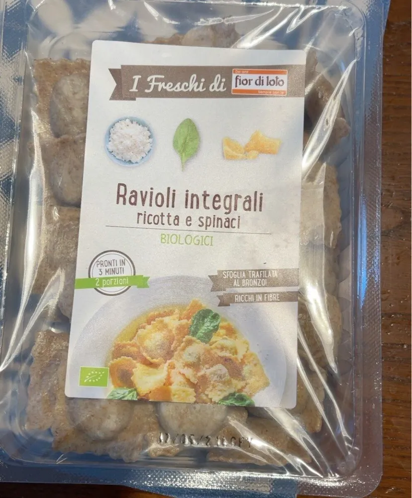 ravioli integrali ricotta e spinaci