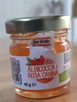 Marmellata albicocca e rosa canina