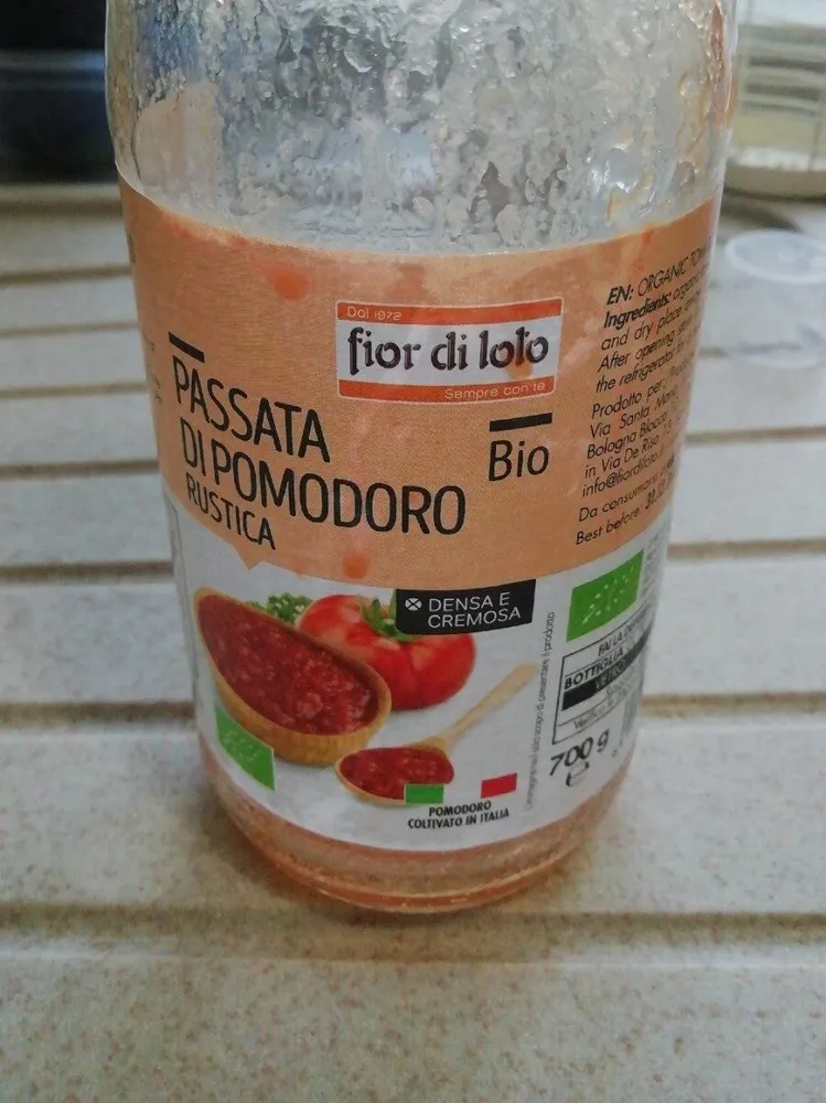 Passata di pomodoro rustica