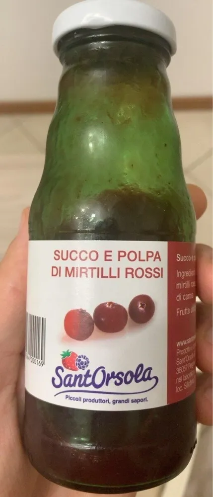 Succo e polpa di mirtilli rossi