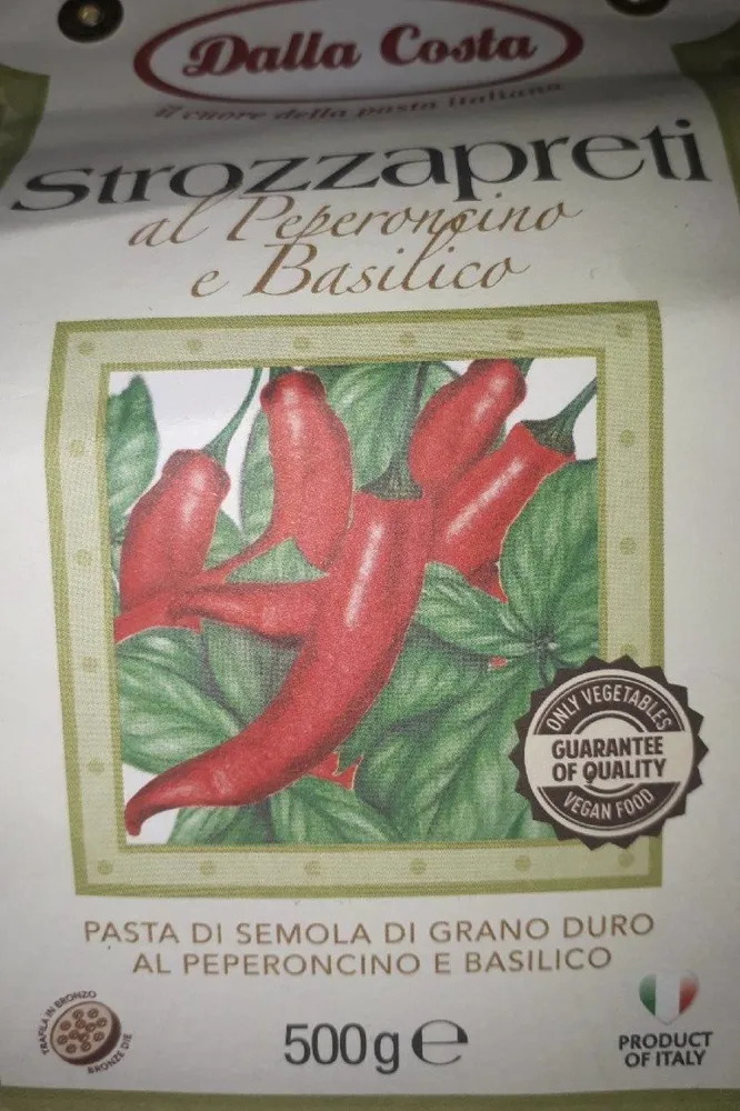 Pasta Al Peperoncino e Basilico
