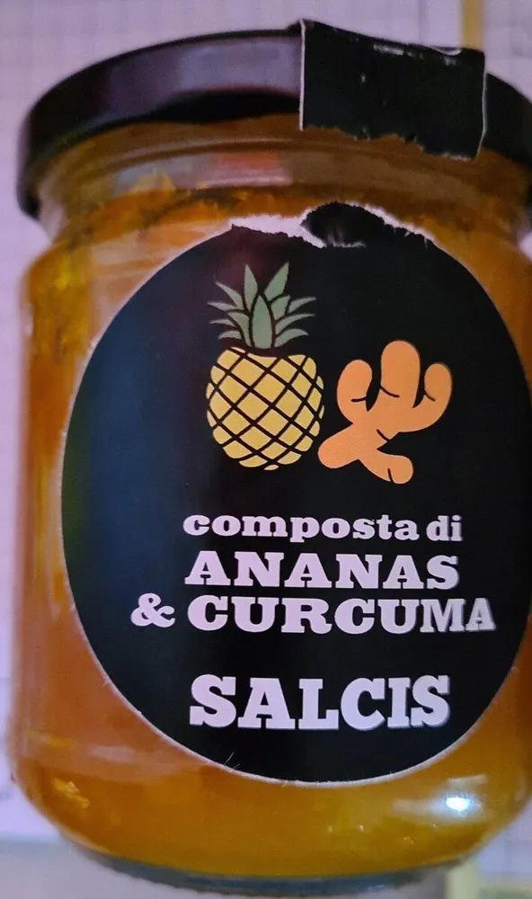 Ananas e curcuma