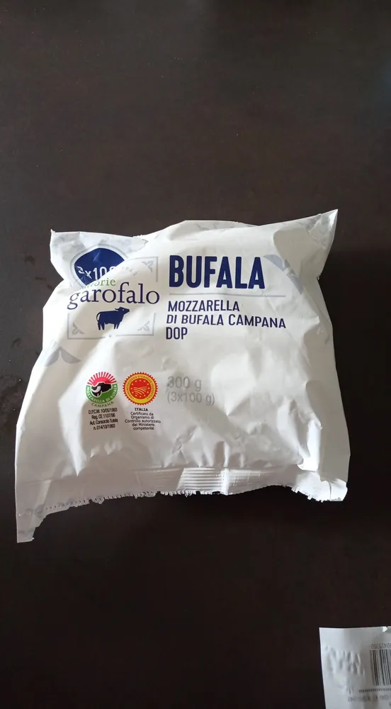 Mozzarella di bufala