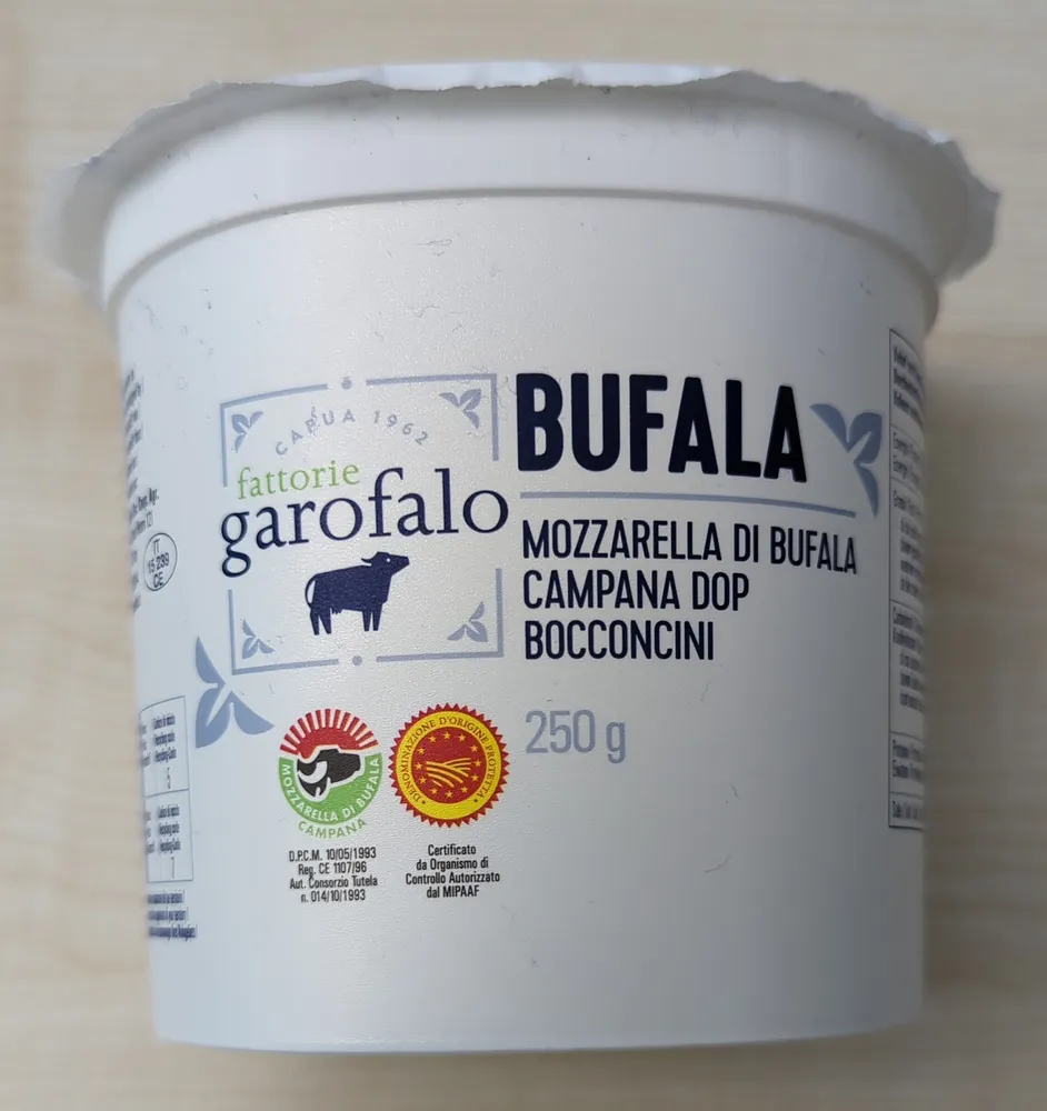 Mozzarella di bufala