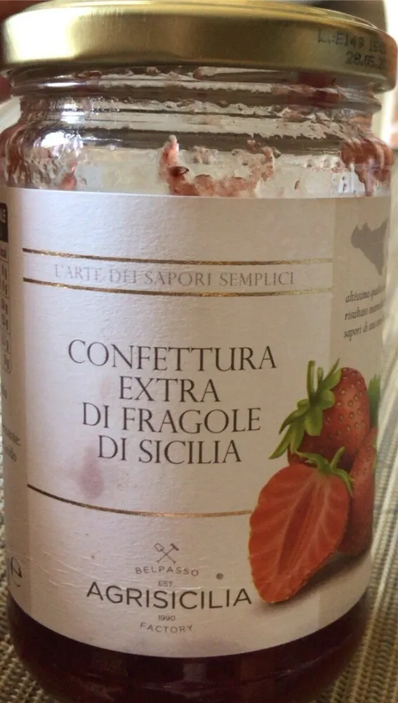 Confettura extra di fragole di sicilia