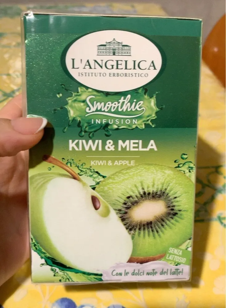 Smoothie infusion kiwi e mela
