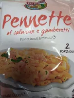 Pennette al salmone e gamberetti