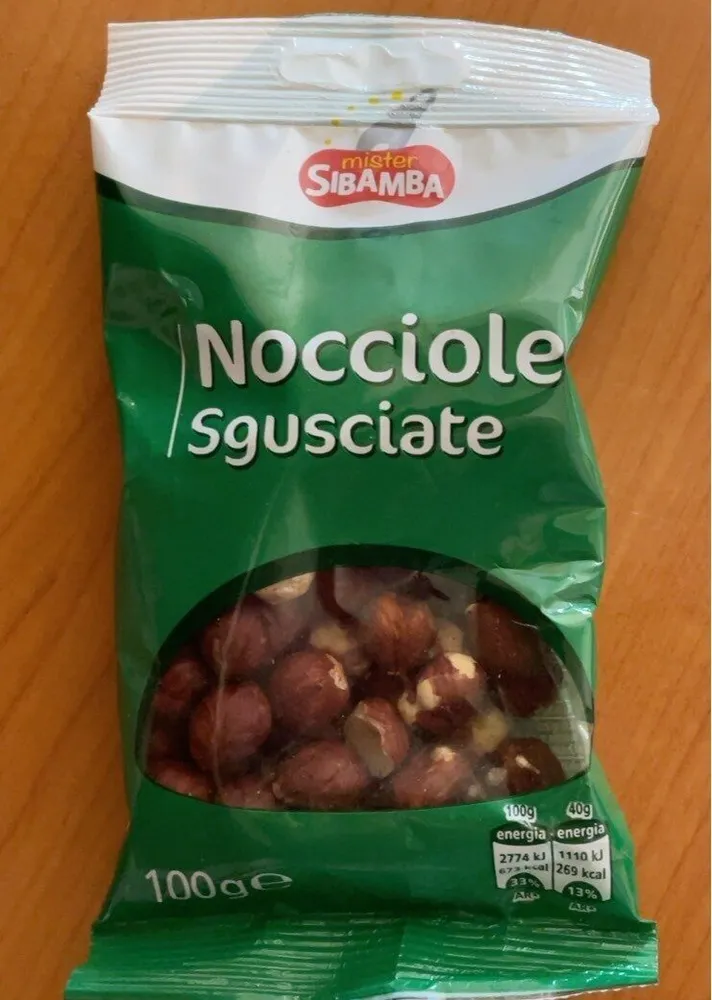 Nocciole sgusciate