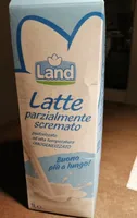 Latte parzialmente scremato