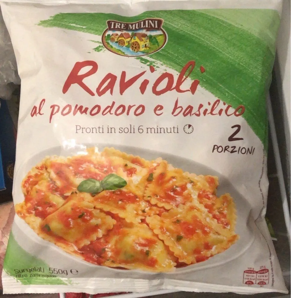 Ravioli al pomodoro e basilico