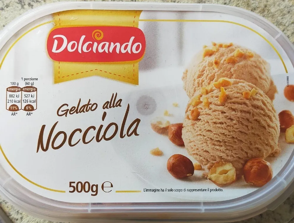 Gelato alla nocciola