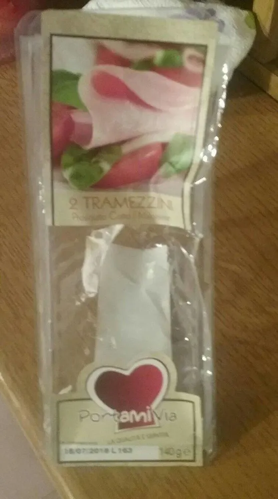Tramezzini prosciutto cotto / maionese (jambon cuit / mayo.)