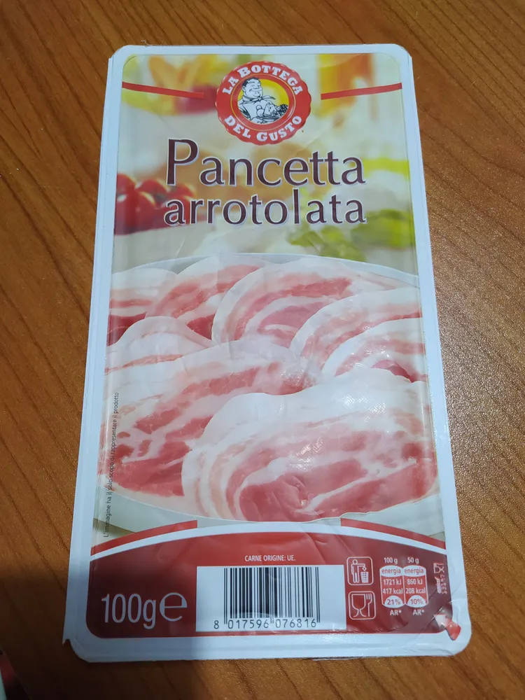 Pancetta arrotolata