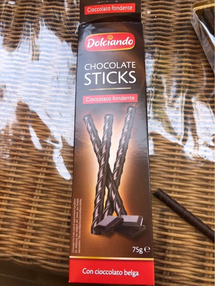 Chocolate sticks