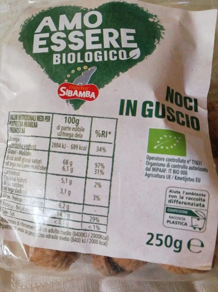Noci in guscio