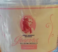 Acqua minerale naturale
