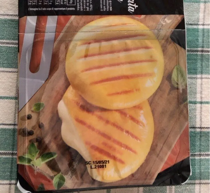 Scamorza affumicata alla piastra