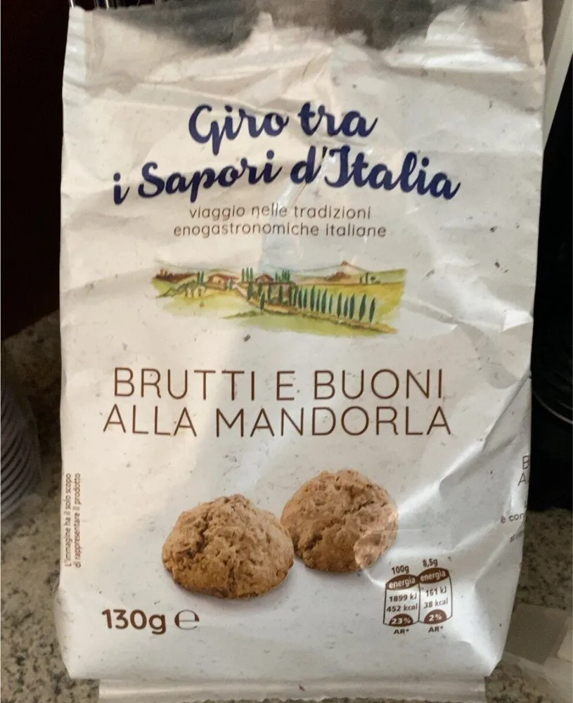 Brutti e buoni alla mandorla