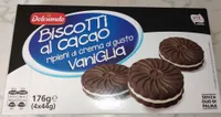 Biscotti al cacao ripieni di crema al gusto di vaniglia