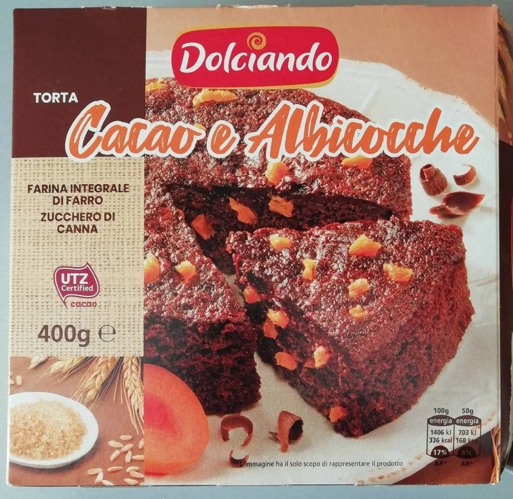 Torta cacao e albicocche