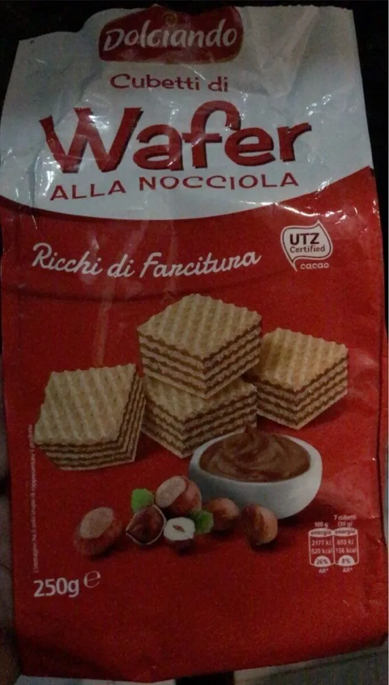Cubetti di Wafer alla nocciola