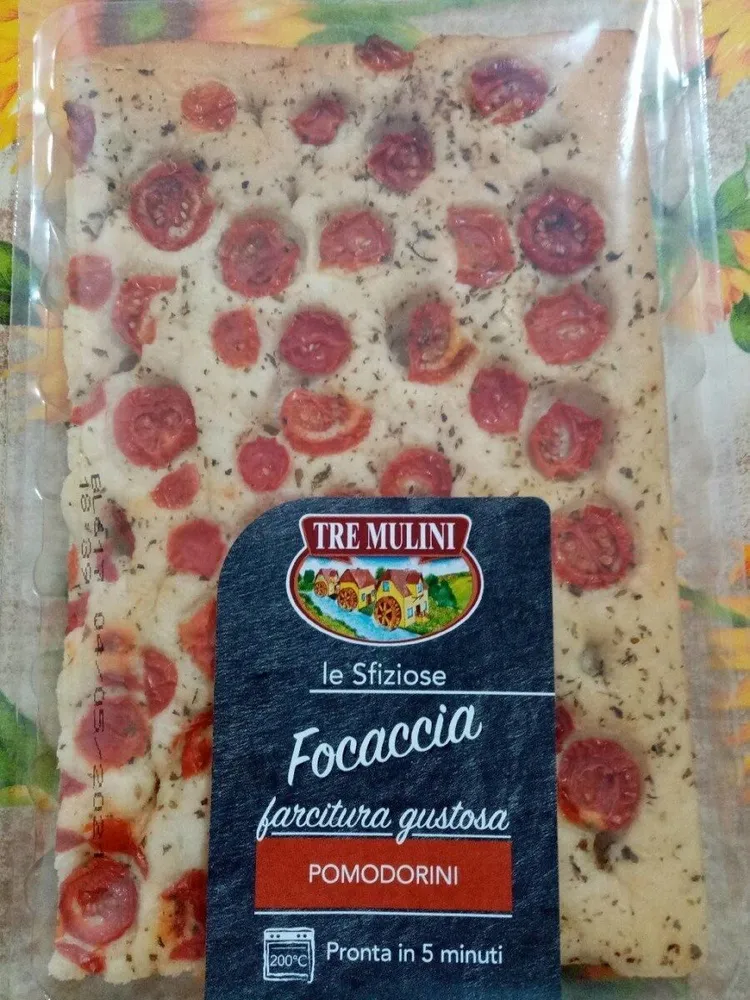 Focaccia con pomodorini