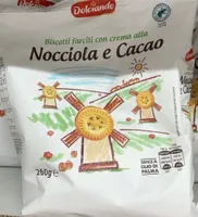 Biscotti farciti con crema alla nocciola e cacao