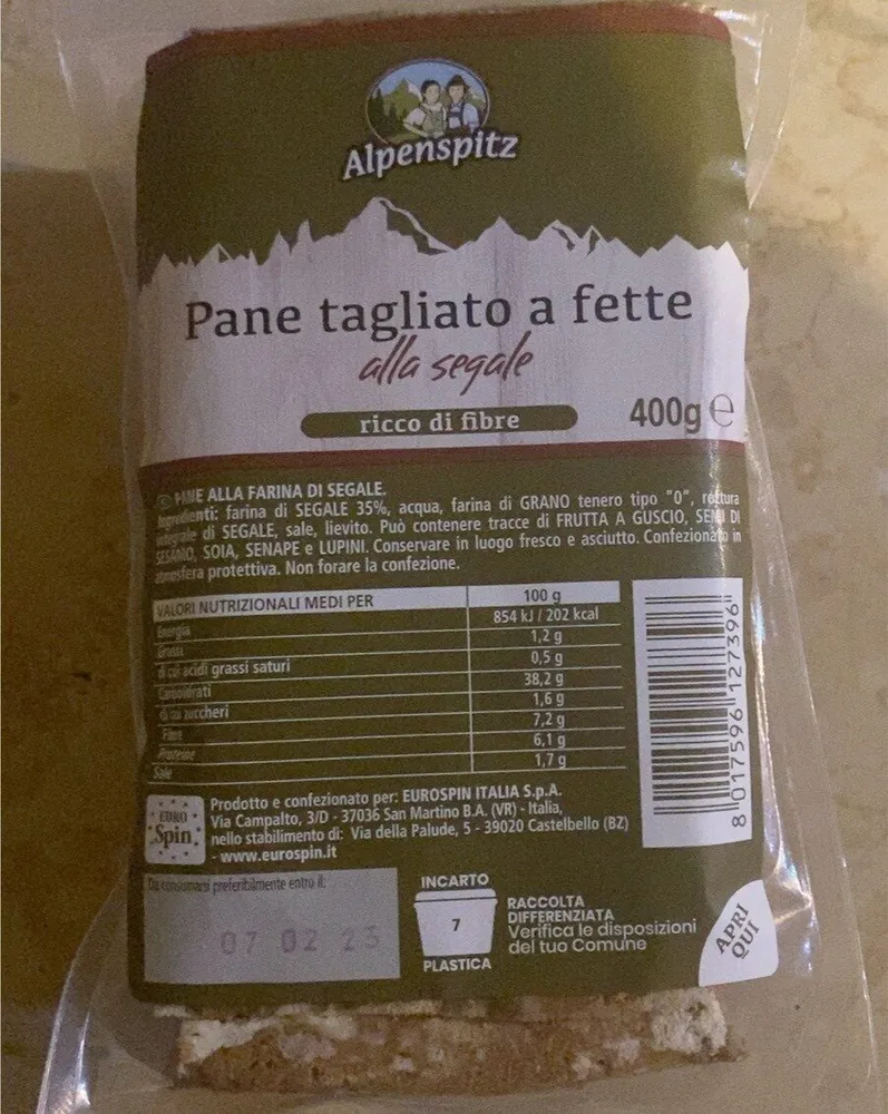 Pane tagliato a fette alla segale