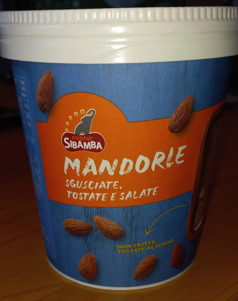Mandorle Sgusciate Tostate E Salate